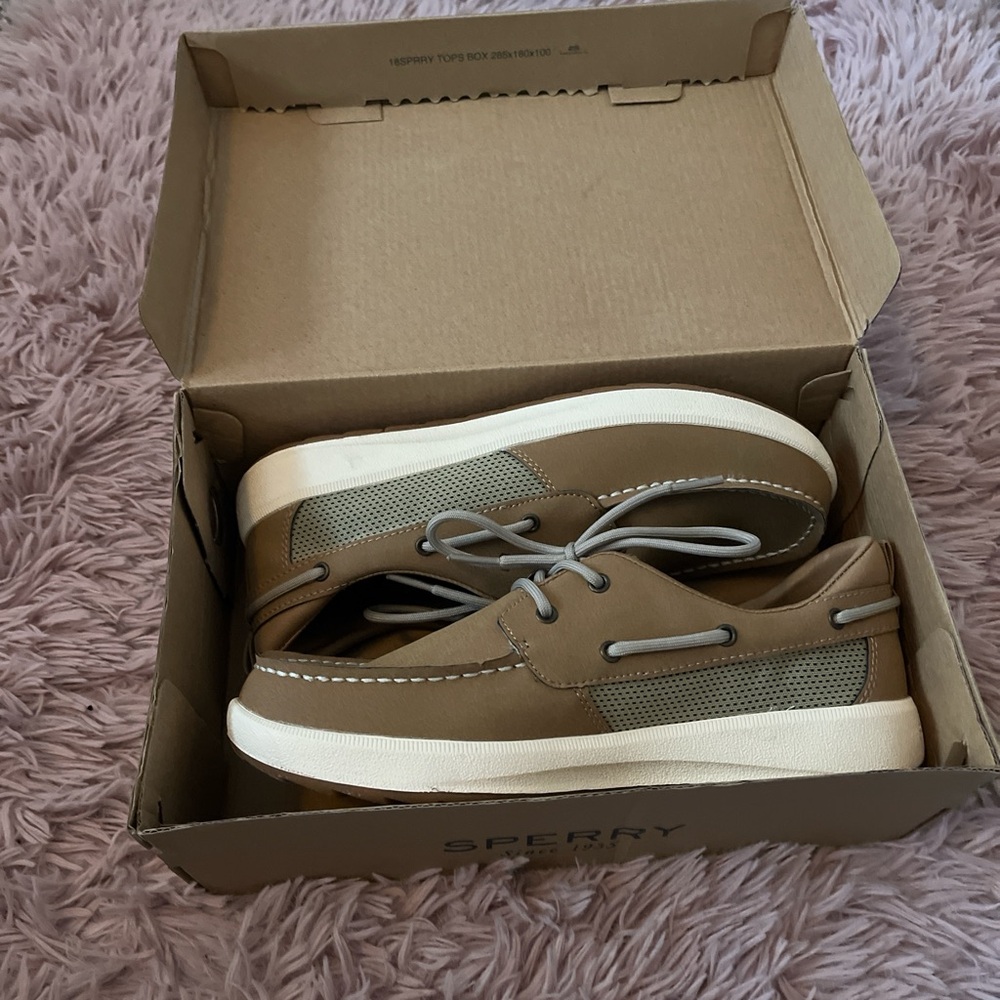 Sperry Tan and White Boat Shoes with Moccasin Toe